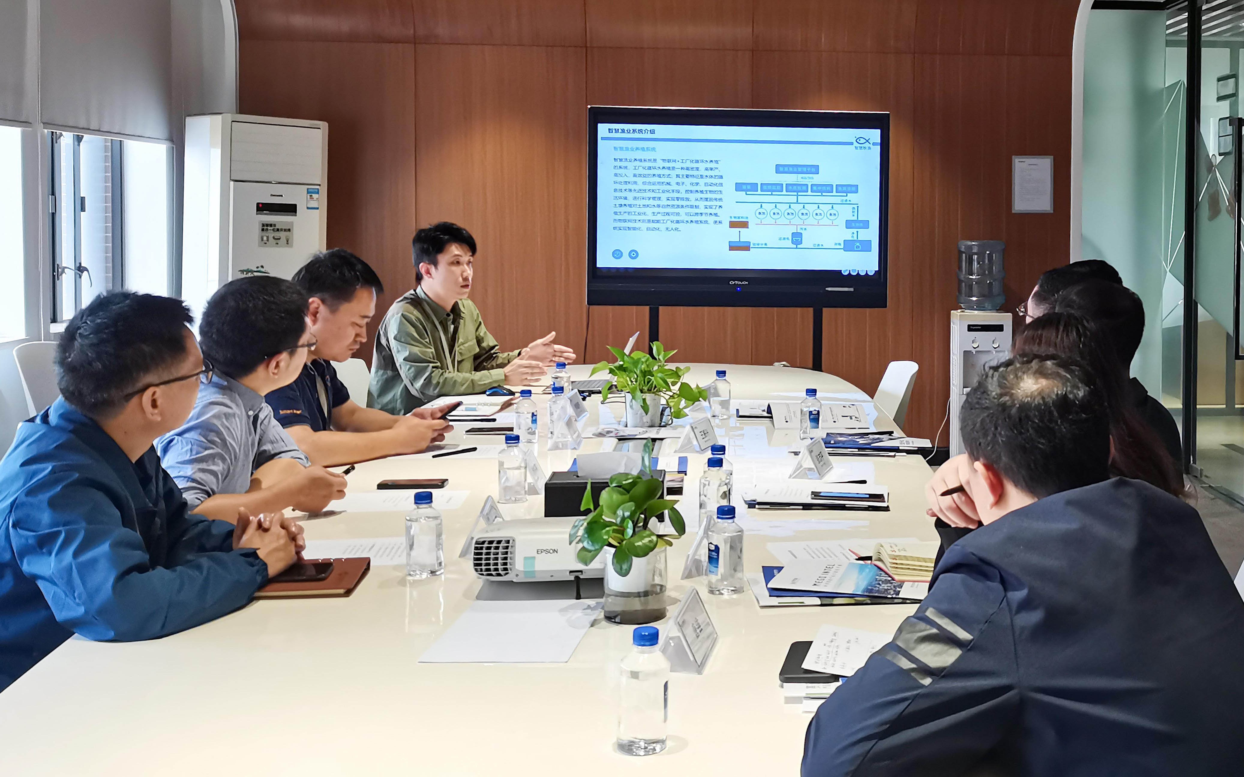 湖南潇湘兴业集团考察团队来访今年会jinnianhui官方网站调研交流